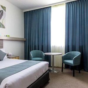 Executive Queen Room